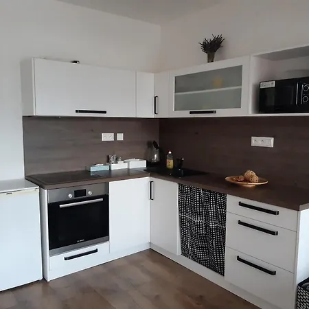 Slnecny Pri Stanici Appartement *